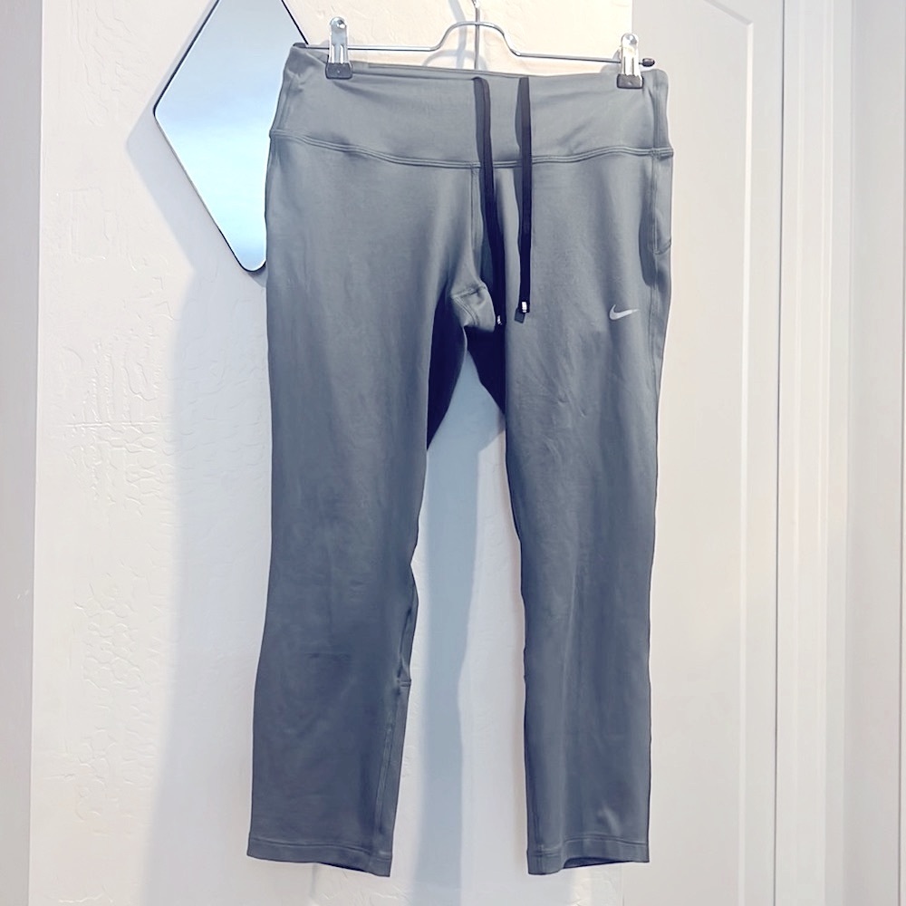 Nike dri fit leggings